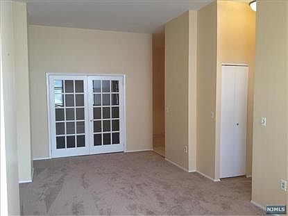 1st image of 111 Mulberry St
