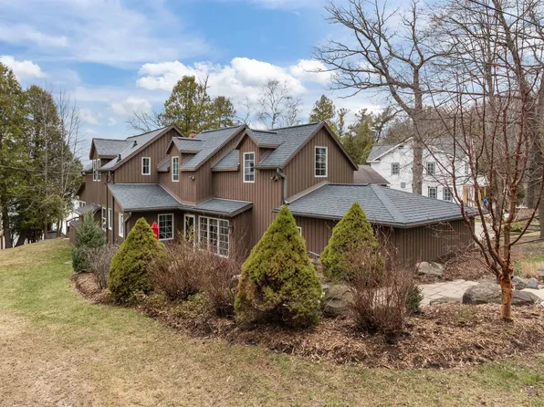 704 Fromm Ln, Elkhart Lake, WI 53020
