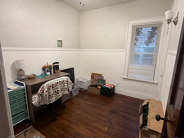 208 W Tupper St #1 — Photo 15