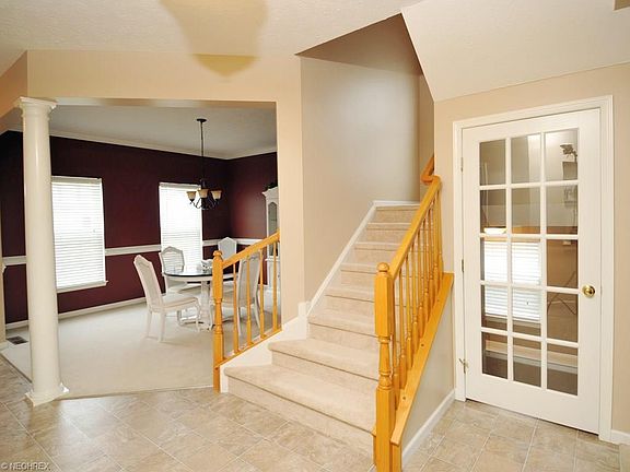 2nd image of 5231 Stonehurst Dr