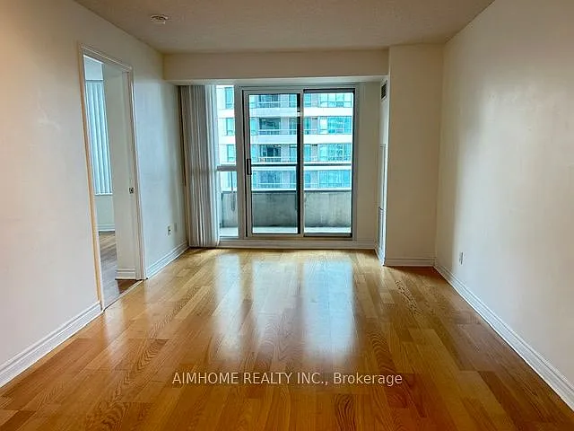 18 Spring Garden Ave #1903 — Photo 8