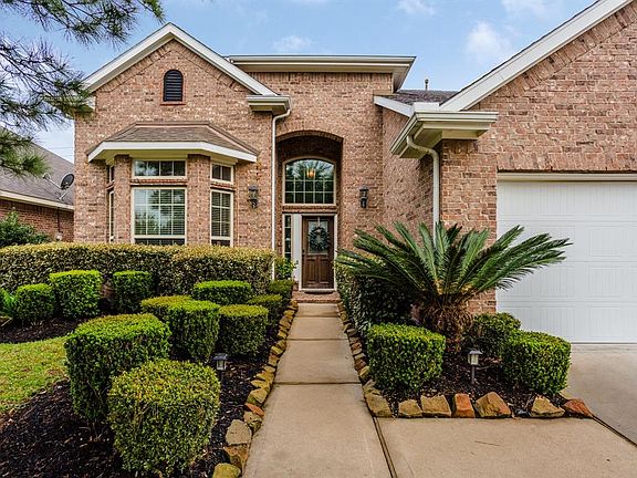 3rd image of 24622 Wild Oak Lake Dr