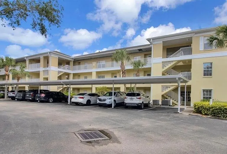 19335 Water Oak Dr #108 — Photo 1