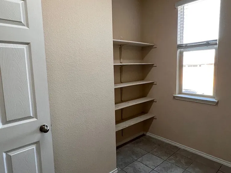 2520 Dante Ct — Photo 29