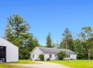 1862 W 16th Rd, Mesick, MI 49668