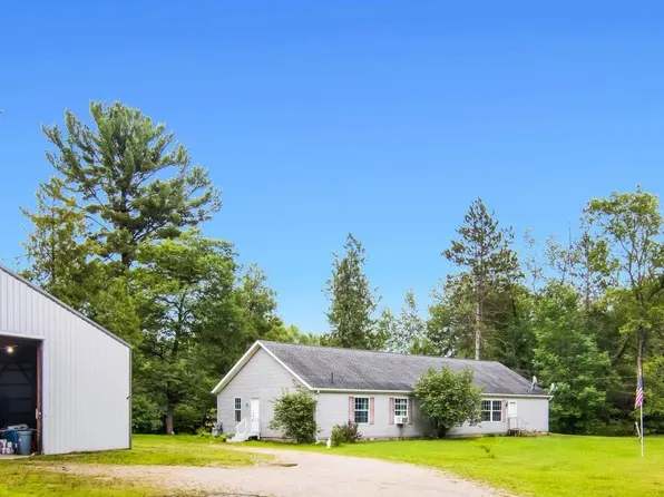 1862 W 16th Rd, Mesick, MI 49668