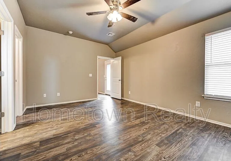 11206 NW 114th St — Photo 22