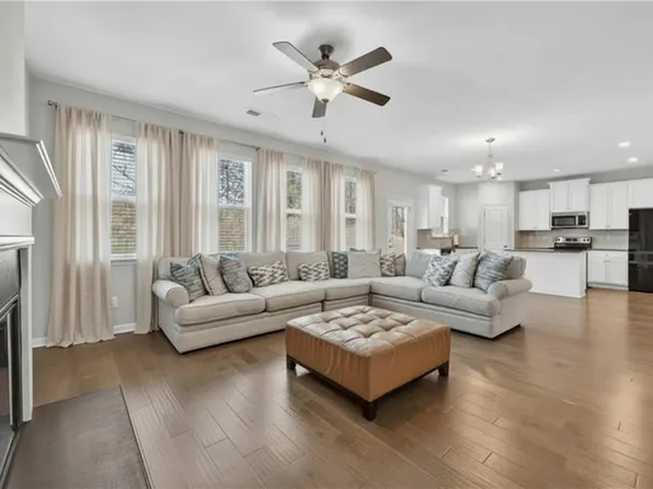 5187 Upper Elm St, Atlanta, GA 30349