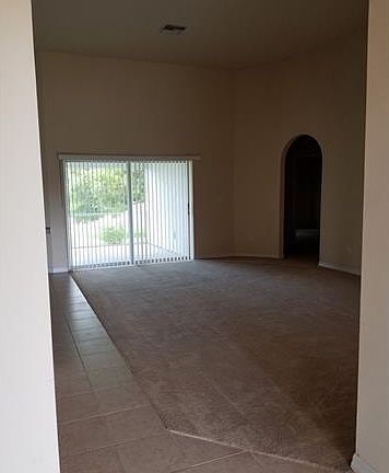 5th image of 412 NW 17th Pl