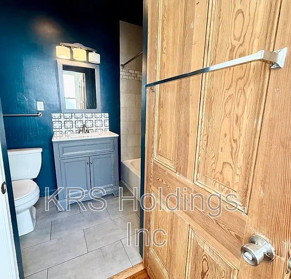 505 Church St #2 — Photo 8