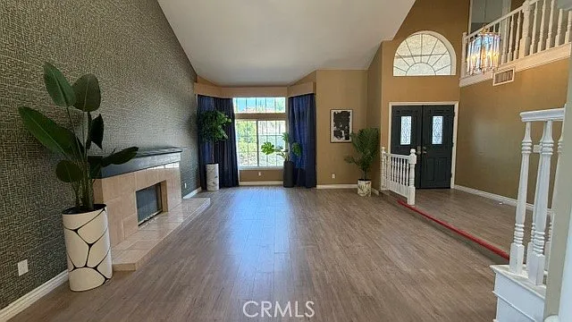 4 bed, 3786 sqft, $4,900 — Photo 4
