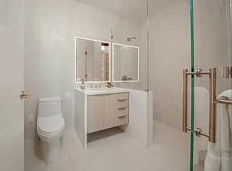 Rented by MaxInvest Real Estate, Inc.