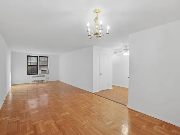 330 East 80th Street image 1 of 8