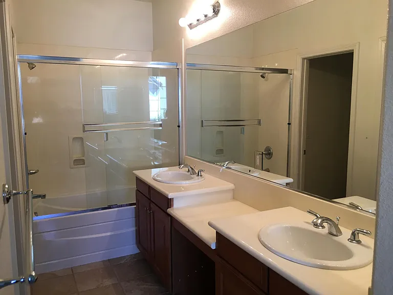 1061 Pearl Ter — Photo 15