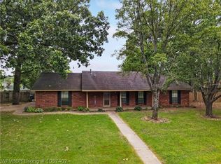 10212 Old Mill Rd, Fort Smith, AR 72903
