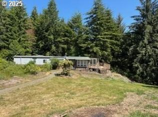 69729 Stage Rd, North Bend, OR 97459