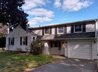 23 Southview St, Enfield, CT 06082