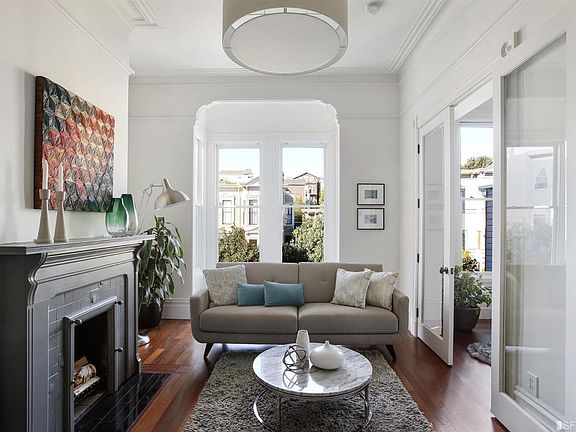 4th image of 2077 Golden Gate Ave