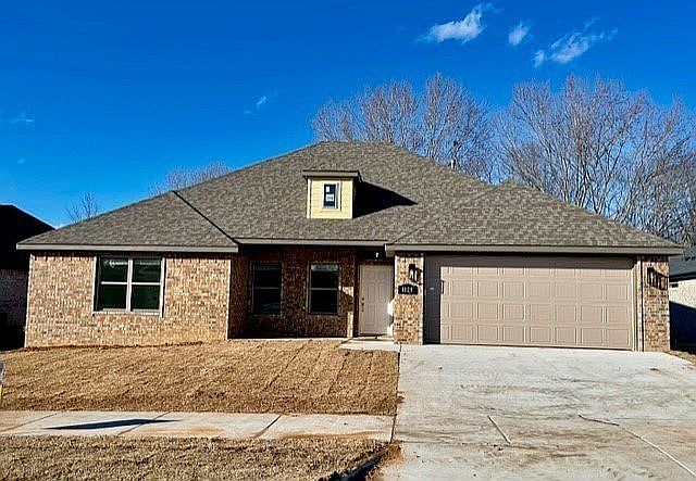 1st image of 1024 S Xavier Ln