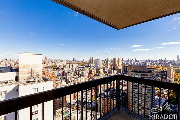 Rented by Mirador Real Estate | media 16