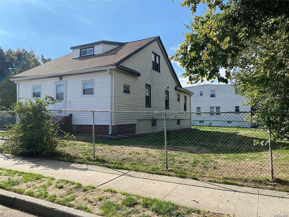 1st image of 119-40 153rd Street