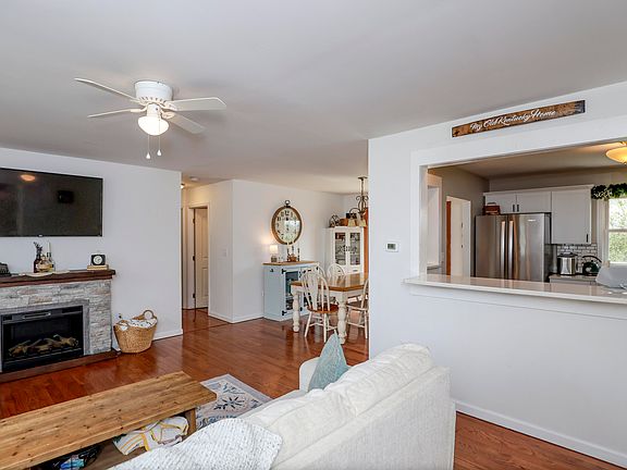 4th image of 2963 Rich Rd