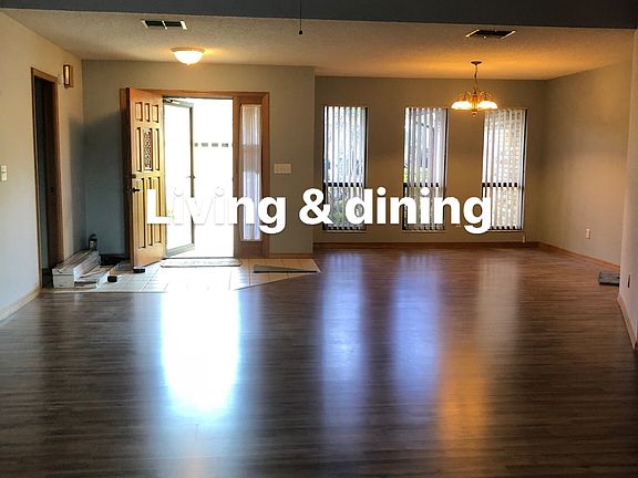 4th image of 34429 Cedarfield Dr