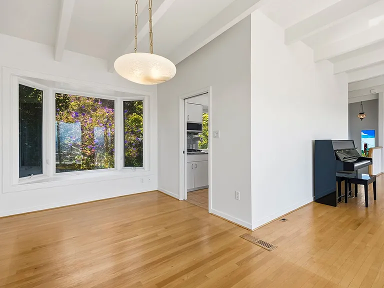 45 Graystone Ter — Photo 7