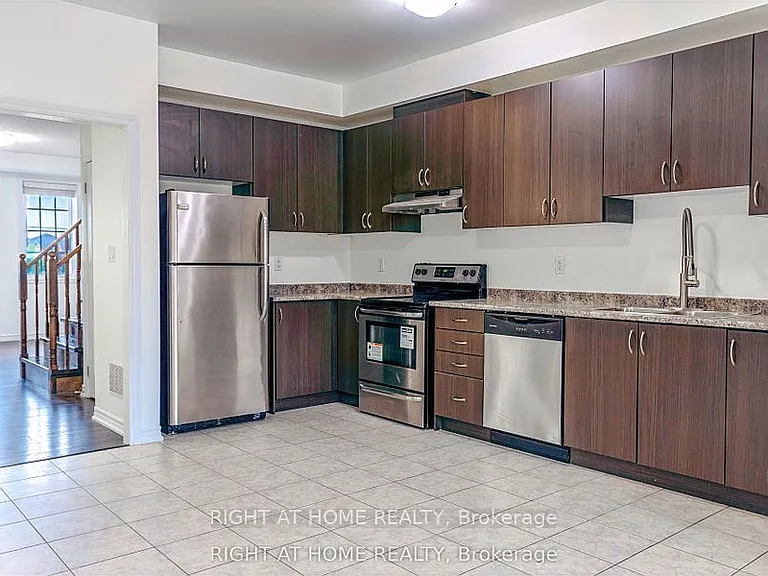 11 Telegraph St #FULL — Photo 8