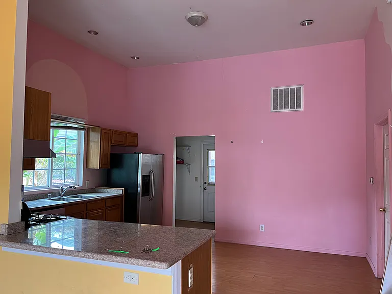 2704 Council St — Photo 3