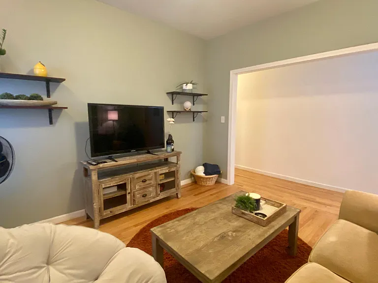 15 Aspinwall Ave #1 — Photo 6