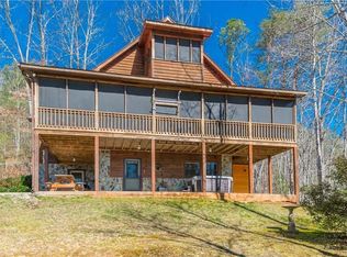 950 Laurel Cir, Blue Ridge, GA 30513