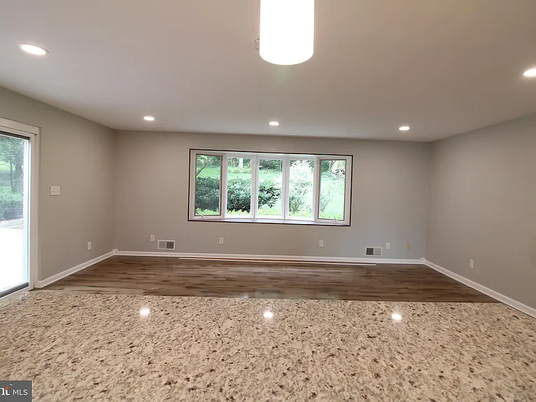 3817 Chanel Rd — Photo 4