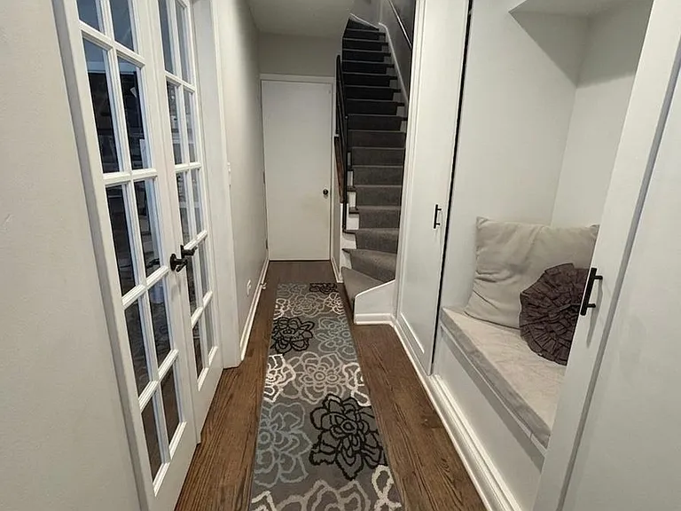 1706 W Pearson St — Photo 3