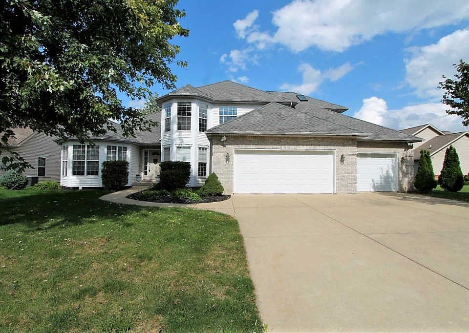 1st image of 2224 Canyon Creek Dr