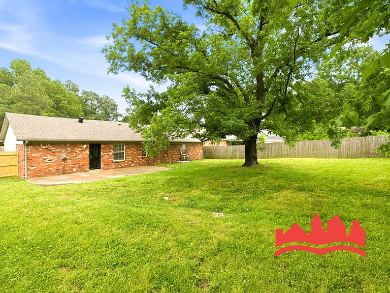 3989 Battlefield Dr — Photo 32