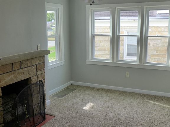 3rd image of 2605 Brosmer St