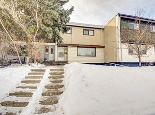 514 N Terrace Park, Red Deer, AB T4N1V8