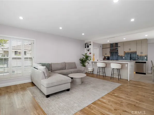 16842 Liggett St, North Hills, CA 91343