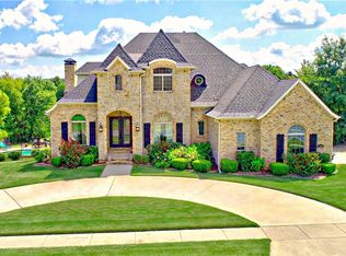 3482 N Gunnison Dr, Fayetteville, AR 72703
