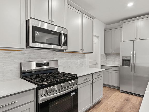 4th image of 31823 Autumn Spur Ln