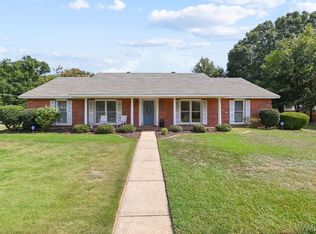 534 Grove Park Dr, Montgomery, AL 36109