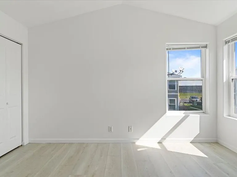 6405D Chapel Hill Blvd #D202 — Photo 11