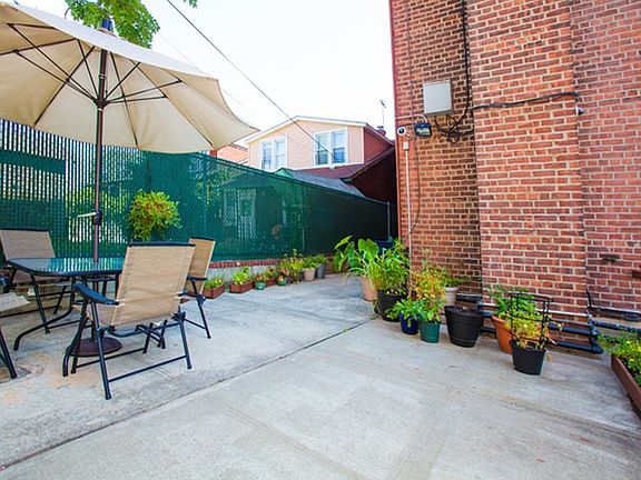 3rd image of 5022 40th St APT 5B