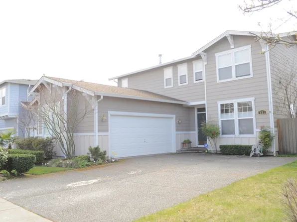 551 Quincy Ave NE, Renton, WA 98059