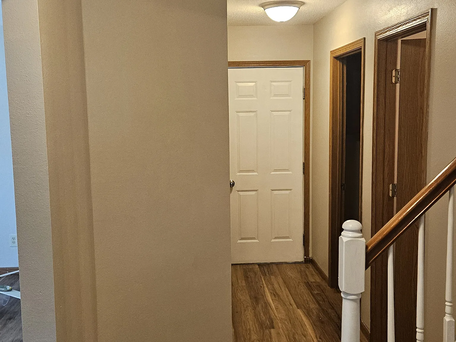 3 bed, 3.5 bath, 1600 sqft, $2,300 — Photo 3