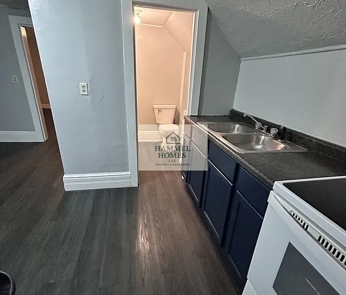 214 W Humbird St #4 — Photo 2