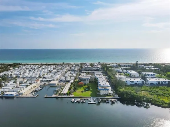 3810 Gulf Of Mexico Dr #F105, Longboat Key, FL 34228