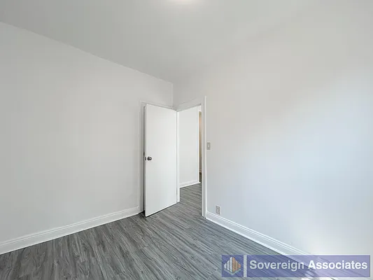 Rented by Sovereign Associates | media 6