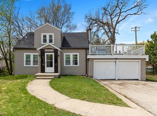 328 N Addison Rd, Wood Dale, IL 60191